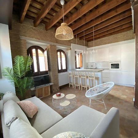 Hostfy Centro Puerta Osario Apartment Sevilla Exterior foto
