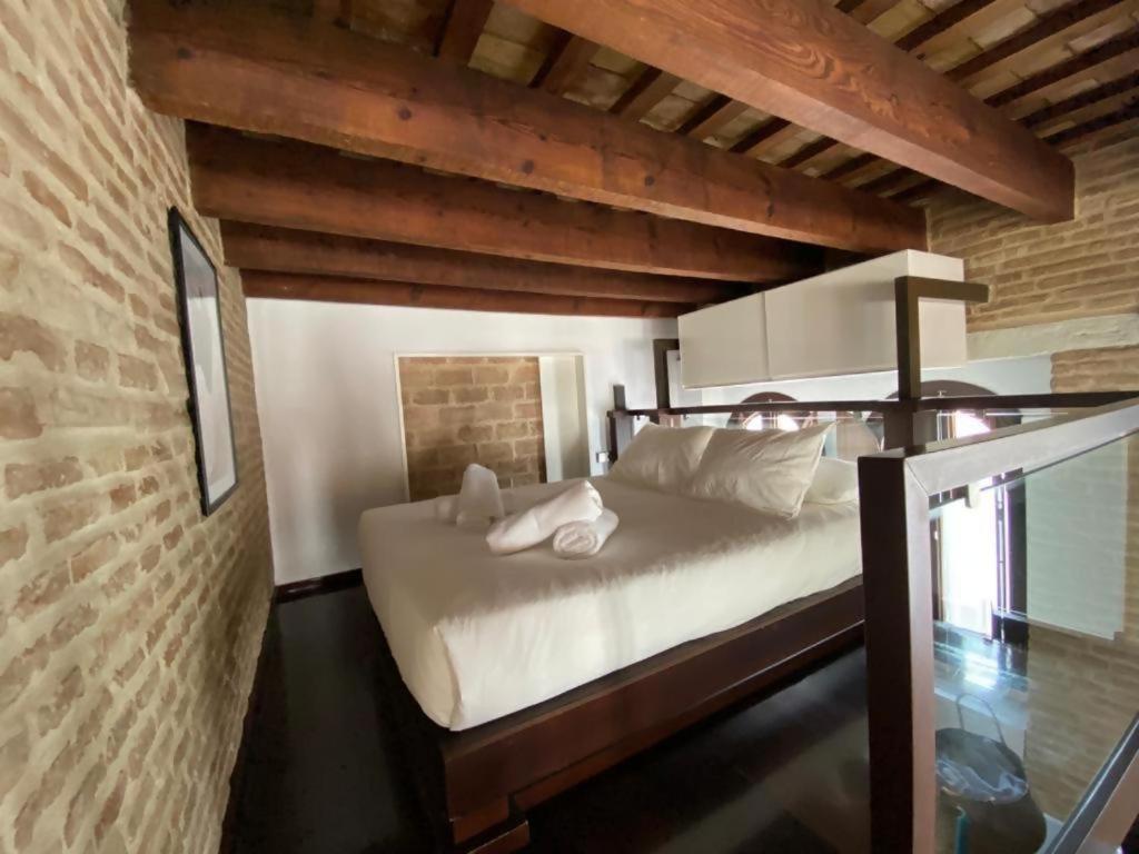 Hostfy Centro Puerta Osario Apartment Sevilla Exterior foto