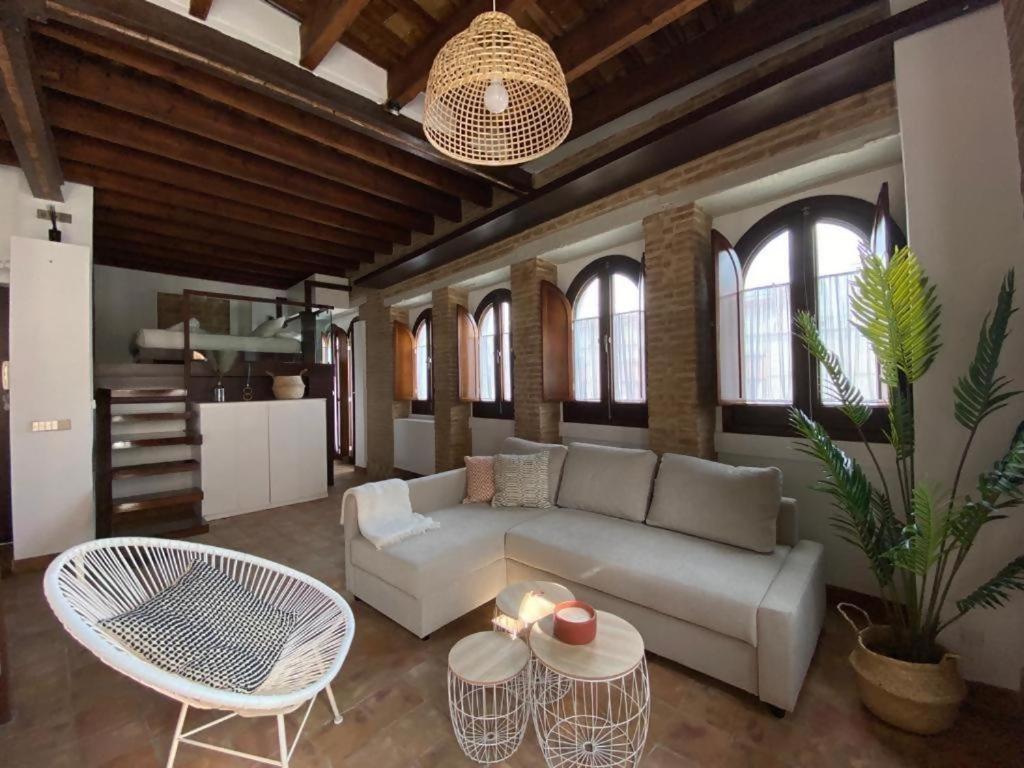 Hostfy Centro Puerta Osario Apartment Sevilla Exterior foto